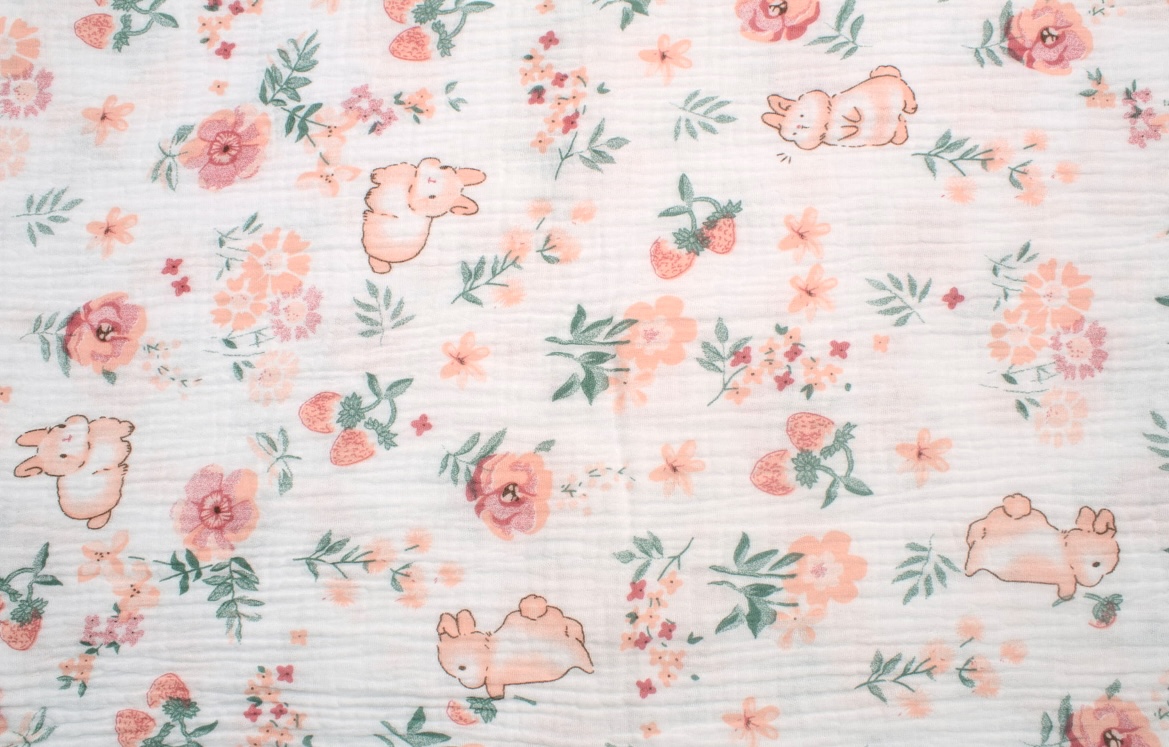 Otulacz_muslinowy_pieluszka_100%_bawelny_Zajaczki_100x120cm