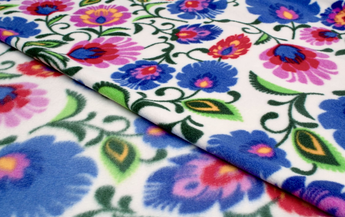 Koc_polarowy_bialy_wzor_Lowicki_cieply_250g_