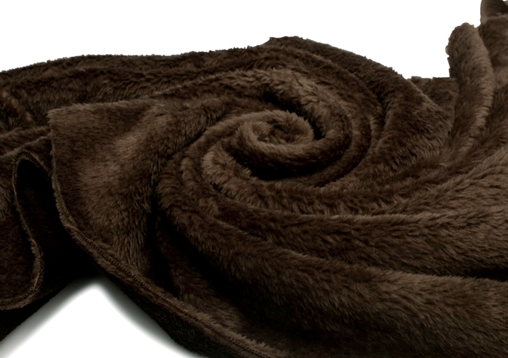 Koc_pluszowy_miekki_aksamitny_kolor_ciemny_braz_155x200cm